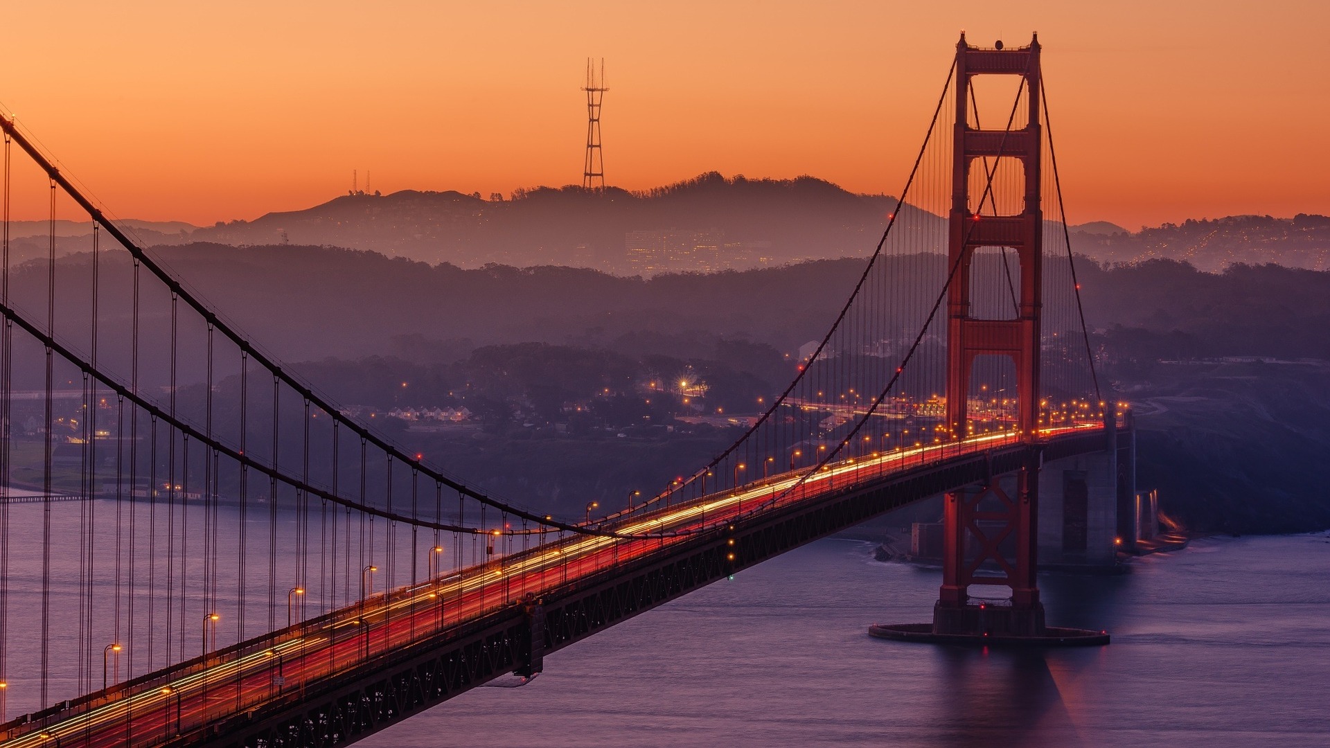 the San Francisco Golden Gate Bridge at sunset